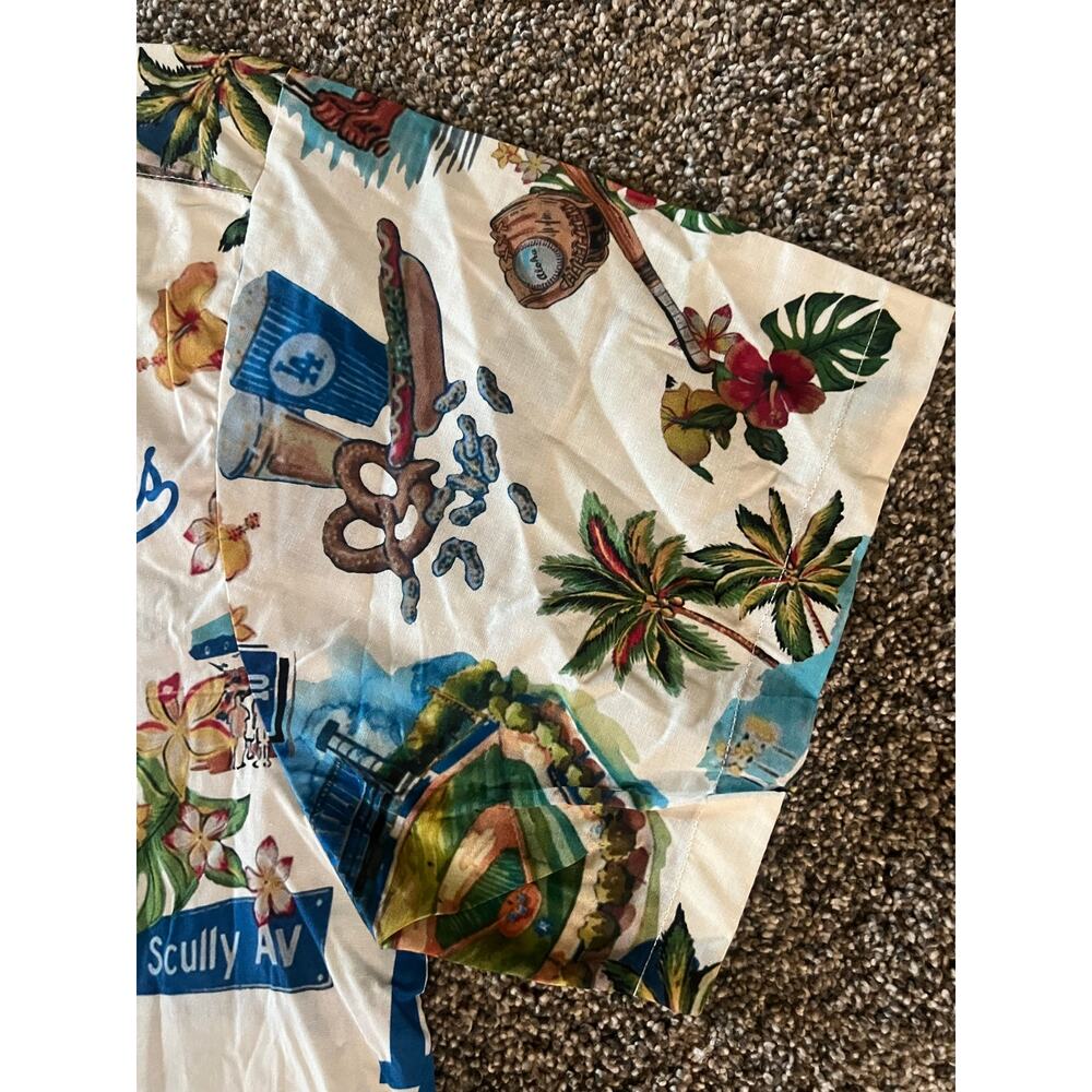 Reyn Spoomer 2XL Hawaiian Button Up MLB LA Dodger White Shirt (NWOT) - Picture 3 of 10